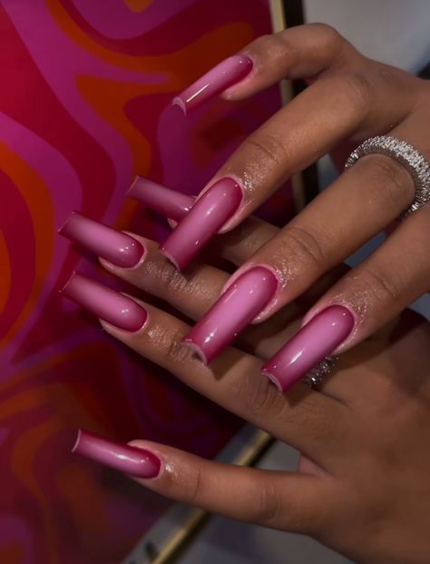 Cat Eye Nails Pink, Nails Inspo Pink, Pink Cat Eye Nails, Valentines Nails Pink, Valentine Nails Pink, Pink Nail Inspo, Pink Cat Eye, Cat Eye Colors, Nails Valentines