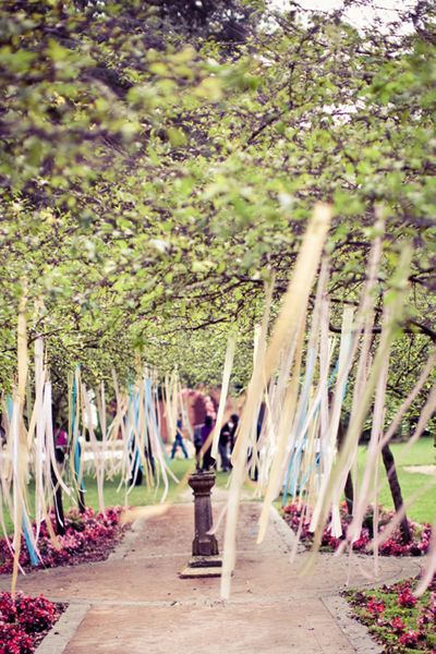 Ribbon streamers in the trees. Tree Carvings, Wedding Tree Decorations, Ribbon Streamers, Wedding Tree, Boho Chic Wedding, Tree Wedding, Wedding Deco, Ceremony Decorations, Here Comes The Bride