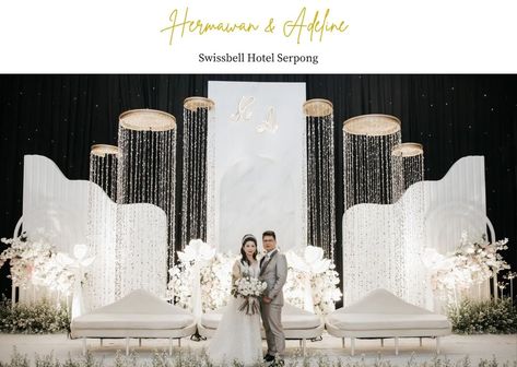 Pelamin Nikah Mewah, Pelaminan Modern, Pelamin Nikah, Indoor Wedding Decorations, Wedding Ballroom, Engagement Stage Decoration, Nikah Decor, Reception Stage Decor, Simple Stage Decorations