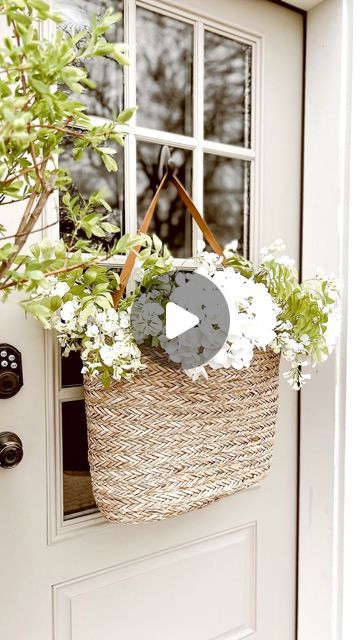 9.8K views · 627 comments | ✨Kate Fuller✨ on Instagram: "a spring design trend—I love🩷🌸I think hanging front door baskets are beautiful!⭐️💐comment "SPRING" for all my links! And let me know what you think about this decor trend in the comments! #springdecor #frontdoordecor #homedecortrends #outdoordesign" Kate Fuller, Exterior Front Door Colors, Cozy White Cottage, Front Door Baskets, Beautiful Comments, Liz Marie, Exterior Front Doors, Front Door Colors, Cottage Farmhouse