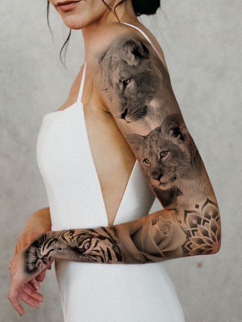 Mutterschaft Tattoos, Female Lion Tattoo, Cover Up Tattoos For Men, Feminine Shoulder Tattoos, Mommy Tattoos, Tattoos For Women Half Sleeve, Hand Tattoos For Women, Pretty Tattoos For Women, Weird Tattoos