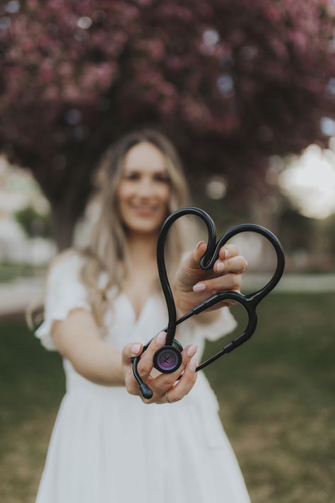 Nursing Graduation Pictures Stethoscope, Nursing Graduation Pictures Outside, Stethoscope Photoshoot, Nursing Scrub Graduation Pictures, Nurse Grad Photos, Nursing School Graduation Pictures Ideas, Graduation Pictures Nurse, Nursing Graduation Pictures Scrubs, Nursing School Photoshoot