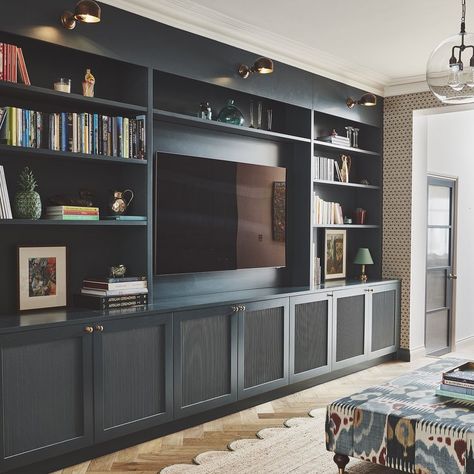 Ealing House, West London — Polly Ashman Design Victorian Shelving, Tv And Bookcase Wall, Gray Interior Design, Built In Tv Unit, Color In Interior Design, Built In Tv Wall Unit, Henley Homes, Built In Wall Units, Brass Wall Lights