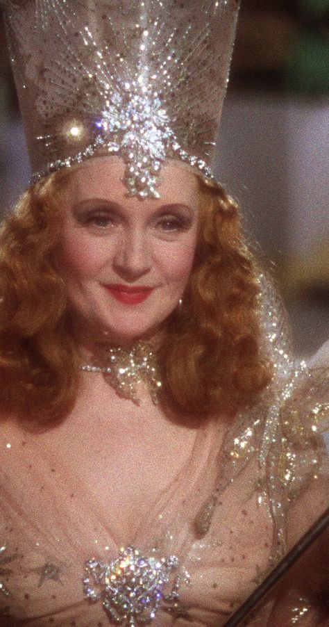 Glinda Costume, Glenda The Good Witch, Wizard Of Oz Movie, Billy Burke, Hollywood Jewelry, Billie Burke, Wizard Of Oz 1939, Oz Movie, Glinda The Good