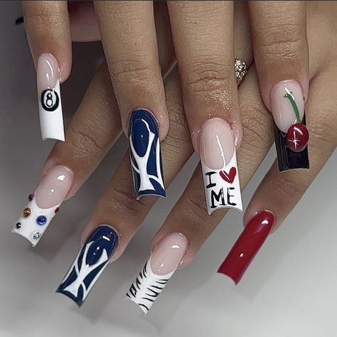 ig: acrylicsbyfatima Houston Astros Nail Designs, 2pac Nails, Yankees Nails Designs, Ny Nails Design, Uno Nails, Rams Nails, Yankee Nails, Dodgers Nails, Blue Y2k Nails