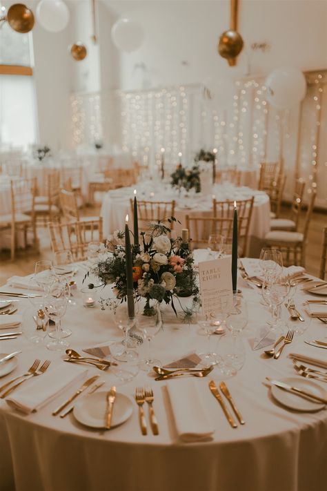 Spring Summer Wedding Breakfast Inspiration | An elegant wedding breakfast set up at Millbridge Court | A mix of white, peaches and greens with floating white, peach and gold balloons, and a fariy light wall | Captured by Jasmine Andrews Photography | Florals by Eden Blooms | Balloons by Bubblegum Balloons Millbridge Court Wedding, Millbridge Court, Peach Wedding Decorations, White Peaches, Breakfast Inspiration, Peach And Gold, Red Wedding Theme, Bubblegum Balloons, Spring Summer Wedding