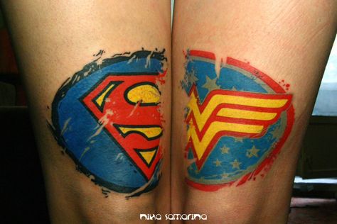 Sm ww Wonder Woman Tattoo, Superman Tattoos, Ivy Tattoo, Batman Superman Wonder Woman, Tattoos Infinity, Tattoos Mandala, Couple Tattoo, Inspiration Tattoo, Tattoos Geometric