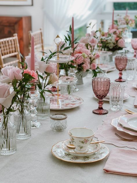 VICTORIA HIGH TEA TABLESTYLE — Estilo & Co High Tea Flower Arrangements, High Tea Tablescape, High Tea Astetic, English High Tea Table Settings, Afternoon Tea Decorations Table Settings, Afternoon Tea Hen Do, High Tea Flowers, High Tea Hens Party, Garden Tea Party Tablescapes