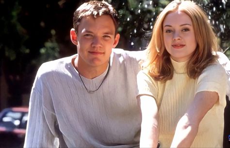 Scream 1996 Tatum And Stu, Stu And Tatum, Tatum Scream, Nancy Loomis, Tatum Riley, Stu Macher, Scream 1996, Matthew Lillard, Scream 1