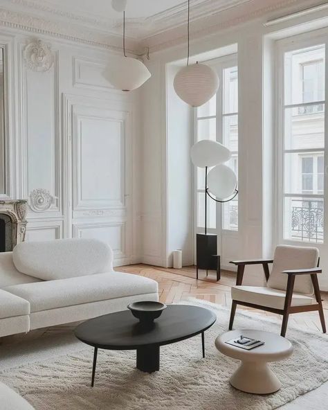 Salon noir : 21 idées déco et inspirations | Shake My Blog Haussmann Architecture, Modern Parisian, Parisian Apartment, Parisian Style, Get The Look, My Blog, Pop Art, Living Room Decor, Room Decor