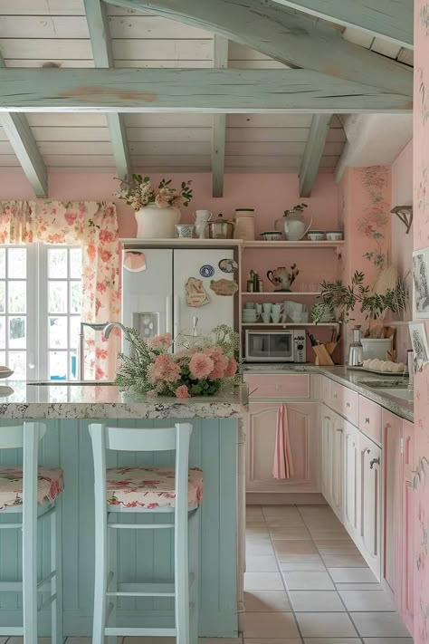 Pink And Teal Kitchen Ideas, Shabby Chic Kitchen Decor French Country, Cozy Cottage Kitchen Aesthetic, Pink Cottage Kitchen, Fairycore Kitchen, Pastel House Aesthetic, Shabby Chic Farmhouse Kitchen, Shabby Chic Kitchen Cabinets, Shabby Chic Kitchens