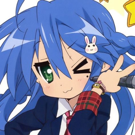 Konata Izumi, 2000s Anime, Moe Anime, Portrait Cartoon, Mia 3, Old Anime, Lucky Star, Pics Art, Cartoon Style