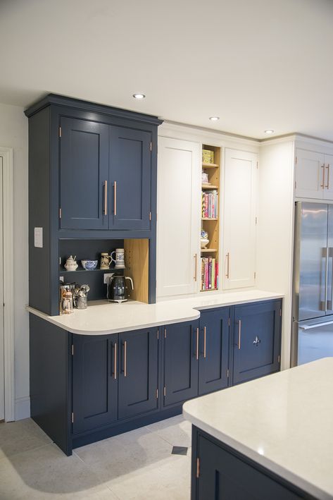 One of our shaker style kitchens in Oxford. Our clients had planned their space really well and with the addition of a few design tweaks we created this stunning open plan kitchen. Hand painted on site in Little Greene Basalt 221 and Joanna 120 Basalt Kitchen Cabinets, Kitchen Design Natural, Kitchen With Copper Accents, Simplistic Kitchen, Shaker Kitchen Design, Shaker Style Kitchen, Plywood Kitchen, Shaker Style Kitchens, Bespoke Kitchen