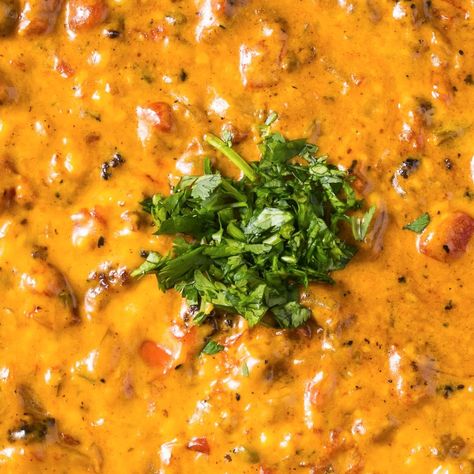 Cheddar Queso Dip, Smoked Queso Dip, Smoked Queso, Tomato Snacks, Green Egg Recipes, Mexican Chorizo, Smoked Cheese, Queso Dip, Taco Casserole