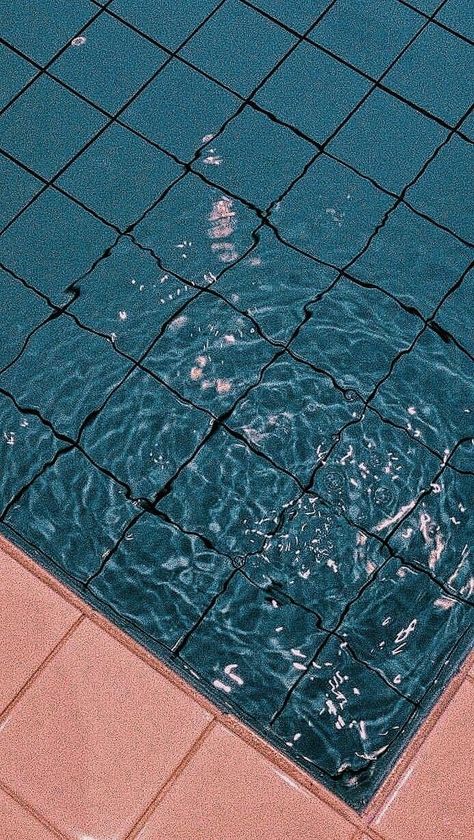 Sparkly Water, Pool Wallpaper, Water Aesthetic, Iphone Wallpaper Images, Collage Poster, Instagram Frame, Flower Phone Wallpaper, Minimalist Wallpaper, Fantasy Aesthetic