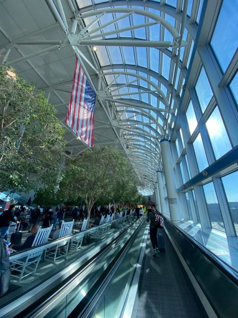 Charlotte Airport, Charlotte Douglas International Airport, Windows Aesthetic, Life In Usa, Airport Aesthetic, Airport Photos, Big Move, Aesthetic Travel, International Airport