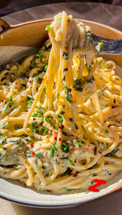 Vegan Hummus Pasta, Week Night Meals, Lentil Hummus, Hummus Pasta, Vegan Pasta Recipes, Vegan Italian, Vegan Hummus, Bulk Up, Hummus Recipe