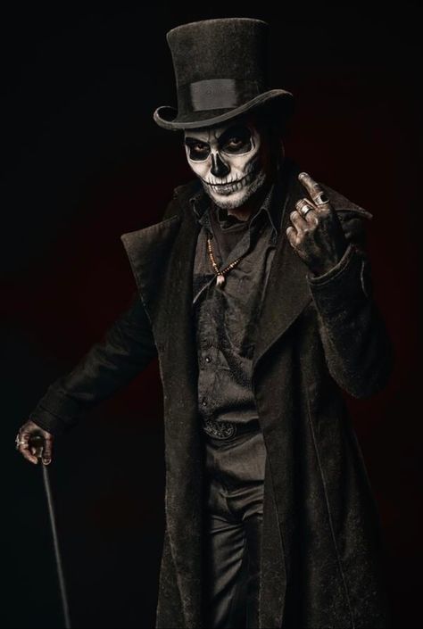 Spooky Mens Halloween Costumes, Men’s Skeleton Costume, Baron Samedi Costume, Voodoo Gods, Voodoo Makeup, Voodoo Man, Skeleton Cosplay, Unique Costume Ideas, Voodoo Costume