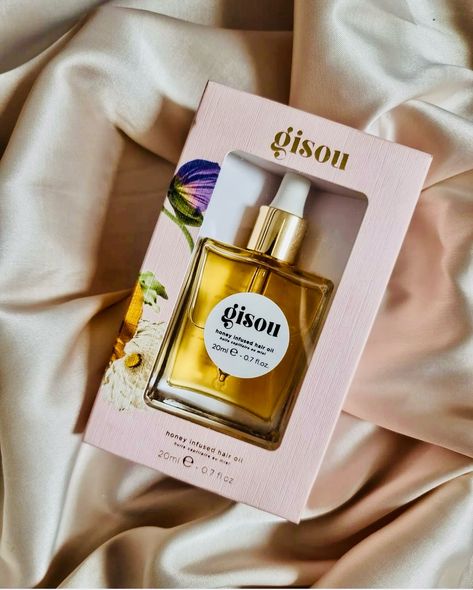 GISOU Honey infused hair oil #gisou #hairoil #haircare #cosmetic #beauty #bestseller #თმისმოვლა #თმისზეთი Gisou Hair Oil, Honey Infused Hair Oil, Infused Hair Oil, Gisou Hair, Birthday 15, Makeup Wishlist, Bath And Body Care, Christmas 2024, Hair Oil