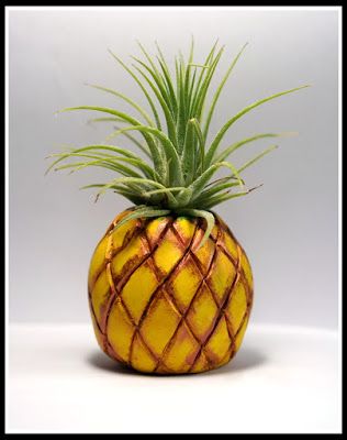 Pineapple Sculpture, Clay Vegetables, Clay Pineapple, Air Dry Polymer Clay, Ceramic Pineapple, Pineapple Planting, Sculpture Art Clay, Party Projects, Diy Holiday Gifts