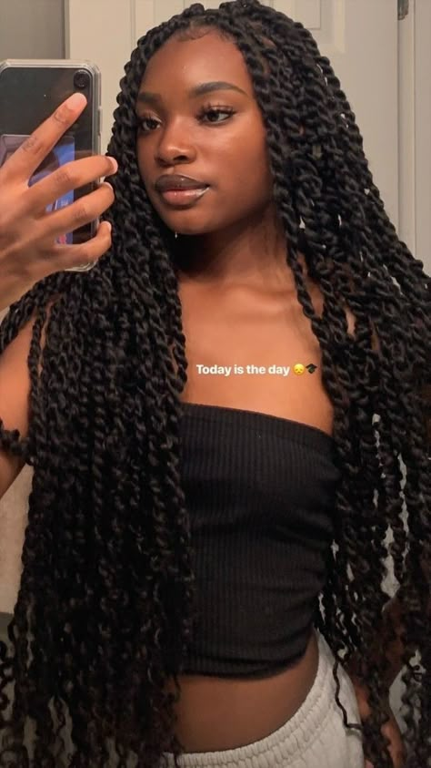 Cabello Afro Natural, Big Box Braids Hairstyles, Goddess Braids Hairstyles, Box Braids Hairstyles For Black Women, Cute Braided Hairstyles, Braids Hairstyles Pictures, Cute Box Braids Hairstyles, Pelo Afro, Twist Braid Hairstyles