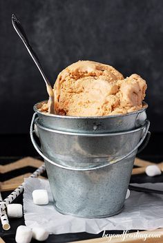 Sweet Potato Ice Cream Recipe, Sweet Potato Ice Cream, Potato Ice Cream, Savory Sweet Potato Recipes, Savory Sweet Potato, Beyond Frosting, Bourbon Sweet Potatoes, Banana Ice Cream Recipe, Easy Homemade Ice Cream