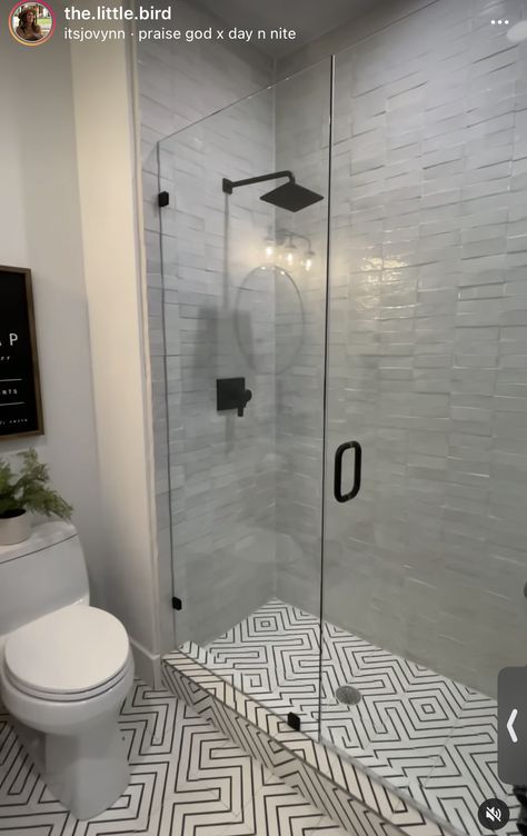 Bathroom Partition Glass Design, Bathroom Glass Door Partition, Bathroom Partition Ideas, Bathroom Design With Glass Partition, Toilet Glass Partition, Restroom Partitions, Washroom Glass Partition, New Ceiling Design, Bathroom Partitions