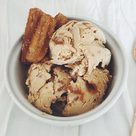 homemade churro ice cream - Simply Leopard Homemade Churro, Cinnamon Snack, Churro Ice Cream, Trim Healthy Recipes, Cinnamon Crunch, Ice Cream Maker Recipes, Protein Ice Cream, Fine Dining Recipes, Ice Cream Flavors