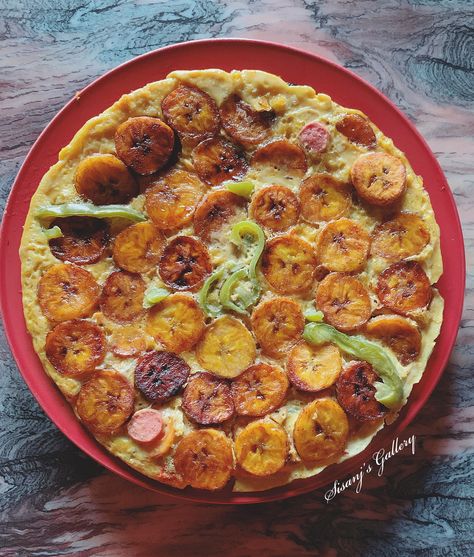 Plantain frittata Plantain Frittata, Wallpaper Earth, Vegetable Pizza, Potato, Pizza, Sapphire, Drinks, Collage, Pins