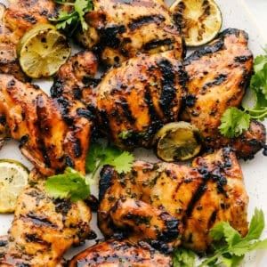 Lime Cilantro Chicken, Mexican Chicken Marinade, Chicken Wing Marinade, Grilled Chicken Recipe, Honey Lime Chicken, Cilantro Chicken, Grilled Foods, Chicken Recipies, Grilled Fruit