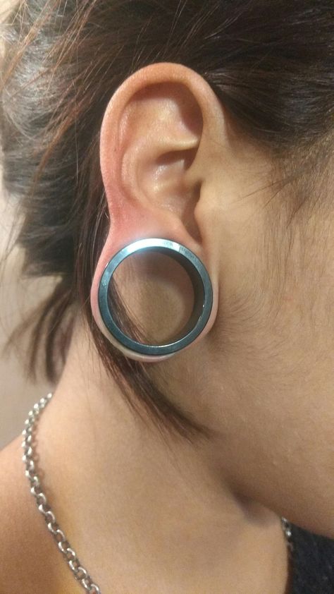 Tunnel Piercing, Stretched Lobes, Stretched Ears, Body Mods, Ear Piercings, Piercings, Hoop Earrings, Pins, Quick Saves