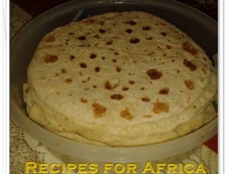 Super Soft Roti ( Healthy ) Roti Recipe Easy, Roti Recipe Indian, Soft Roti Recipe, Diwali Treats, Soft Roti, Recipe Pancakes, Halaal Recipes, Trinidadian Recipes, Chapati Recipes