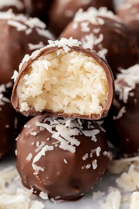 Chocolate Coconut Balls Coconut Chocolate Balls, Chocolate Coconut Balls, Chocolate Balls Recipe, Coconut Balls, Chocolate Balls, Coconut Chocolate, Peppermint Cookies, Chocolate Drip, Balls Recipe