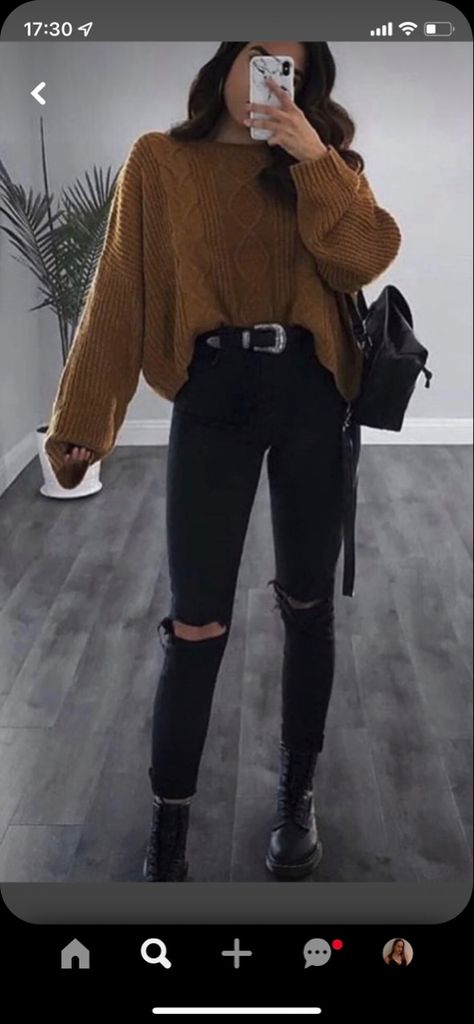 Black Torn Jeans Outfit, Ripped Jeans Outfit Winter, Outfits For School Black, Outfit Inspirations Edgy, Trendy Outfits With Leggings, Grunge Outfits Winter, Edgy Hipster, Trendy Outfits 2020, Trendy Outfits Edgy