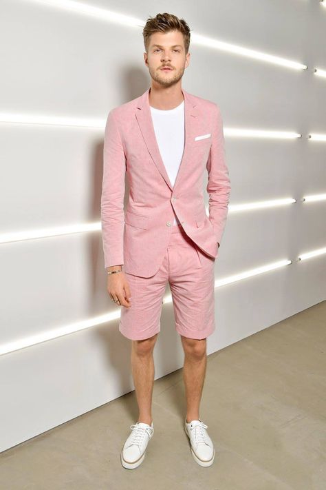 Luxury Pink Suits For Spring, Mens Short Suit, Suit With Shorts Mens, Pink Spring Party Suit, Mens Suits Style Modern Casual, Luxury Pink Summer Suit, Luxury Single-breasted Summer Suit, Men’s Pink Suit, Lotus Casino