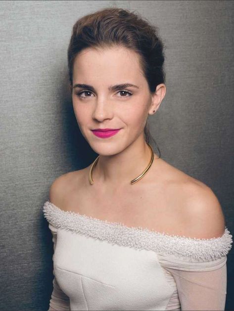 Emma Watson Belle, Emma Watson Pics, Celebrity Film, Hollywood Heroines, Lana Turner, Myrna Loy, Jayne Mansfield, Lucille Ball, Girl Celebrities