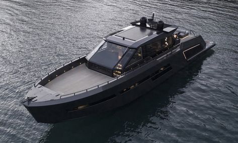 Black Boat, Small Yachts, Cool Boats, Below Deck, Mens Gear, Boats Luxury, Yacht Boat, Yacht Design, Army Vehicles