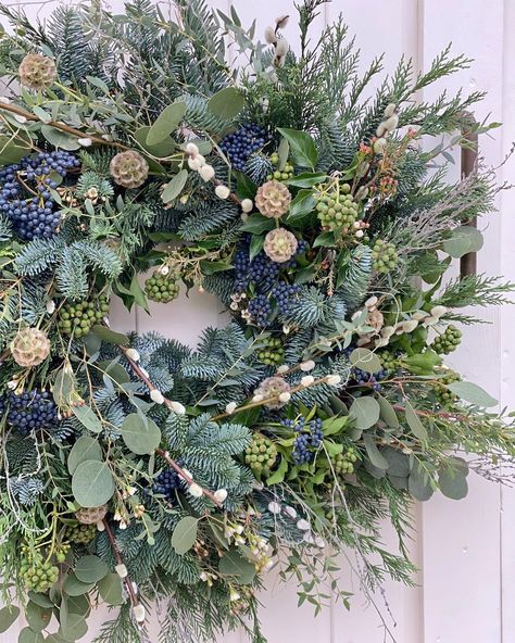 Christmas Wreath Inspiration, Fresh Foliage Christmas Wreaths, Christmas Dried Floral Wreath, Foraged Winter Wreath, Wild Christmas Wreath, Real Foliage Christmas Wreath, Fresh Christmas Wreath, Christmas Fair Ideas, Holly Wreath