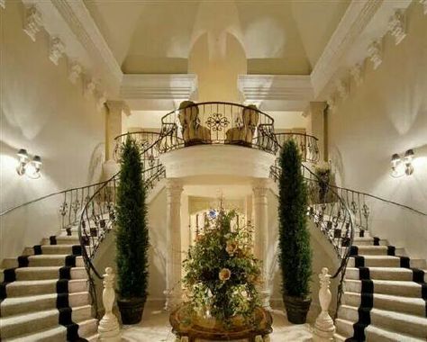 Awesome! Double Staircase Foyer, Staircase Foyer, Luxurious Mansions, Double Staircase, Escalier Design, Abandoned Castles, Home Design Floor Plans, Foyer Design, Luxury Estate