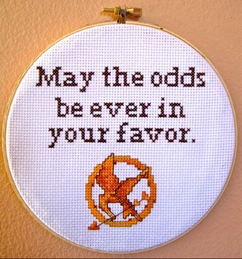 Hunger Games cross stitch Mockingjay Pin, Stitch Games, Effie Trinket, Cross Stitch Quotes, Wooden Embroidery, Core Board, Cross Stitch Boards, Hunger Games Mockingjay, 8bit Art