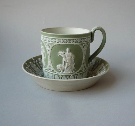 Wedgwood Cup for Chocolate (Illustration) - World History Encyclopedia Chocolate Illustration, Wedgewood Jasperware, Drinking Chocolate, Chocolate World, Chicago Style, Chocolate Drinks, Latest Images, Libya, British Museum