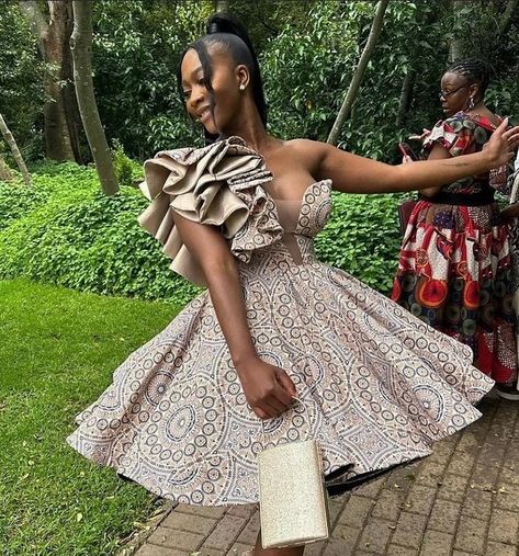 Latest and Simple Ankara with Short-Flared Styles. Sesotho Traditional Dresses, South African Traditional Dresses, African Bridal Dress, African Traditional Wedding Dress, Print Dress Designs, Shweshwe Dresses, Traditional African Clothing, Traditional Attires, Traditional Dresses Designs