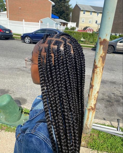 Double Buns, He Makes Me Smile, Big Box Braids Hairstyles, Feed In Braids Hairstyles, Goddess Braids Hairstyles, Box Braids Hairstyles For Black Women, Braids Hairstyles Pictures, Pelo Afro, Protective Hairstyles Braids