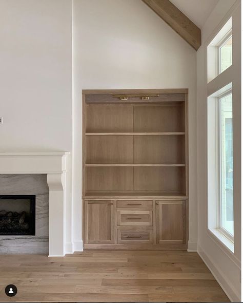 White Oak Built In, Built Ins Fireplace, Built In Cabinets Living Room, Built In Tv Cabinet, Built In Tv, Shelves Living Room, Built In Around Fireplace, Vaulted Ceiling Living Room, Built In Shelves Living Room