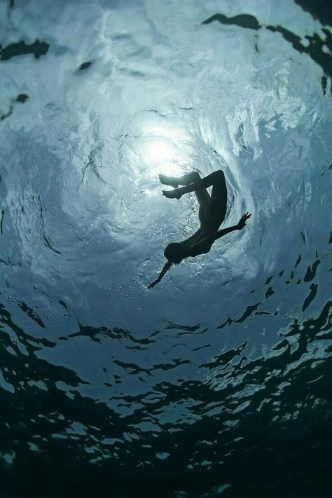 Water Aesthetic, Water Photography, Underwater Photography, In The Ocean, Ocean Photography, Greek Gods, Blue Aesthetic, Percy Jackson, Under The Sea