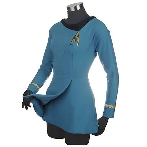 Star Trek tri-cut dress - made using the original patterns too. Nurse Chapel moment anyone? Star Trek Cosplay Female, Star Trek Dress, Blue Dress Costume, Star Trek Party, Star Trek Costume, Star Trek Uniforms, 60s Mini Dress, Geeky Fashion, Star Trek Original Series