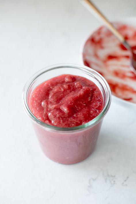 Rhubarb Puree, Strawberry Rhubarb Compote, Rhubarb Compote, Compote Recipe, Freezer Jam, Csa Recipes, Mountain Mama, Rhubarb Recipes, Strawberry Rhubarb