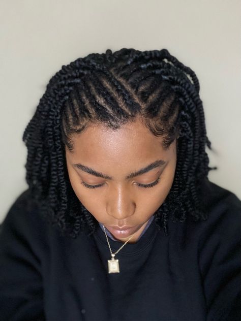 Short Protective braid style Fulani Braids With Twist, Cornrows With Twists, Braids With Twist, Natural Hair Flat Twist, Mini Twists Natural Hair, Cornrows Natural, Twist Cornrows, Cabello Afro Natural, Flat Twist Hairstyles