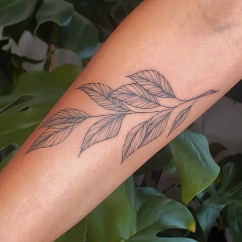 Shaded Leaves Tattoo, Leaf Shading Tattoo, Shaded Leaf Tattoo, Large Leaf Tattoo, Big Leaf Tattoo, Sticker Sleeve, Tattoo 2024, Flower Tat, Quarter Sleeve Tattoos