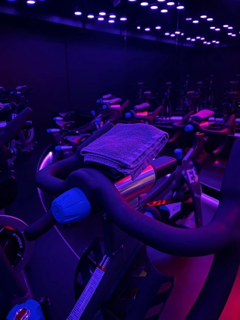 aesthetic cycling class big city Spin Class Workout Aesthetic, Cycling Vision Board, Active Vision Board, Peloton Vision Board, Indoor Cycle Aesthetic, Workout Aesthetic Vision Board, Workout Classes Aesthetic, Vision Board Cycling, Spin Classes Aesthetic